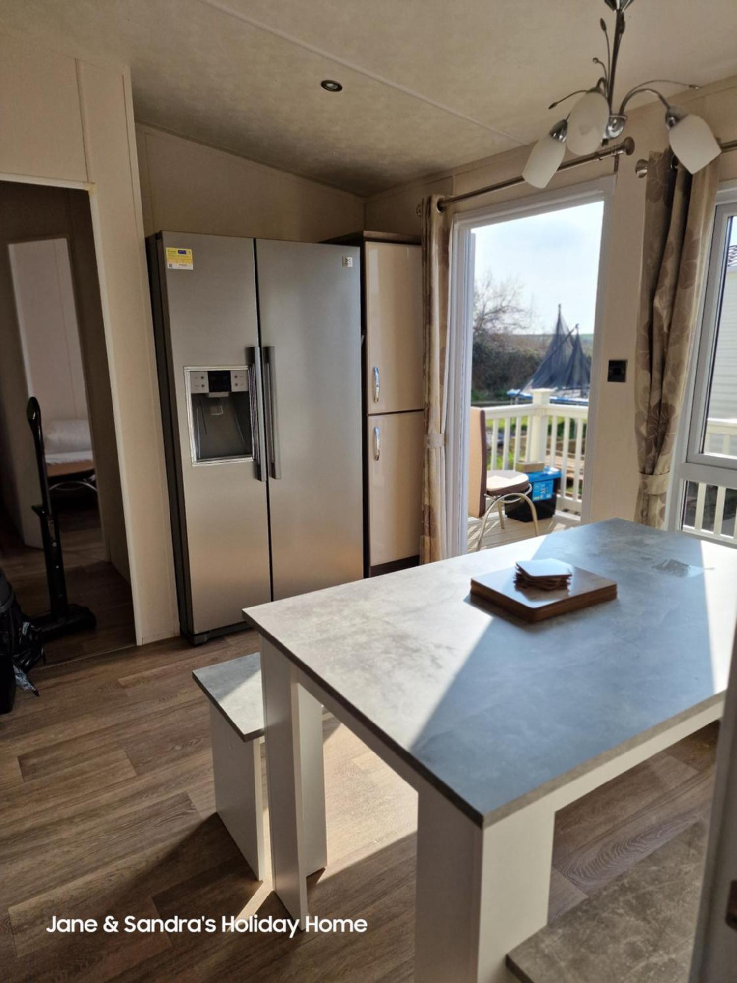 Privately Owned Stunning Caravan Seawick Holiday Park St Osyth Jaywick Sands Bagian luar foto